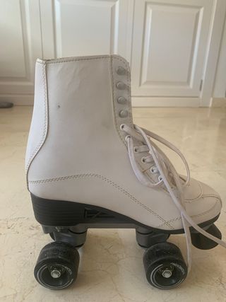 Patines Boomerang blancos