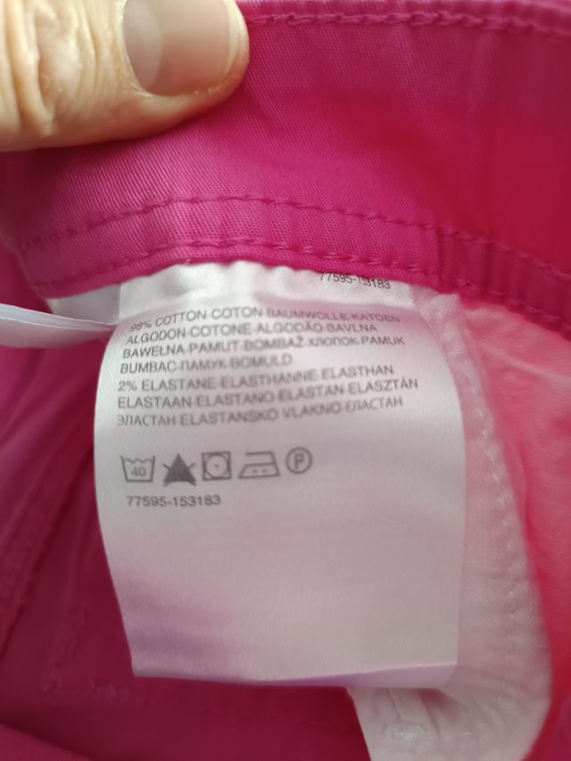 Pantalones pirata rosa C&A