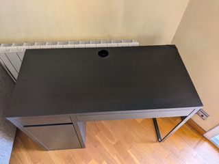 Mesa escritorio negra - Ikea
