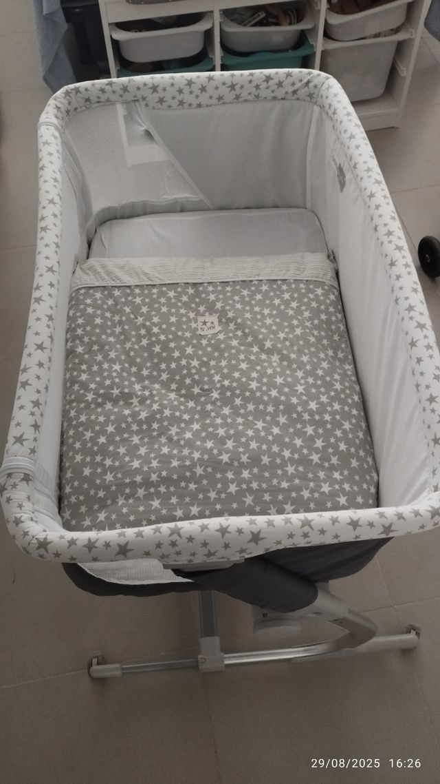 Minicuna colecho Jane - estrellas grises