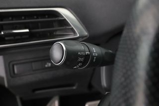 Peugeot 3008 1.6 Blue-HDi GT Line