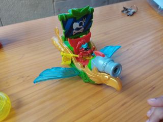 Barco pirata juguete