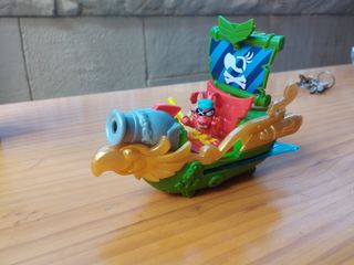 Barco pirata juguete