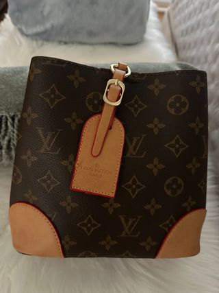 Bolso Louis Vuitton cubo