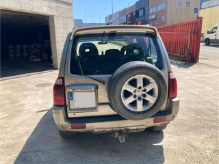 Mitsubishi Montero Kaiteki 12-2005