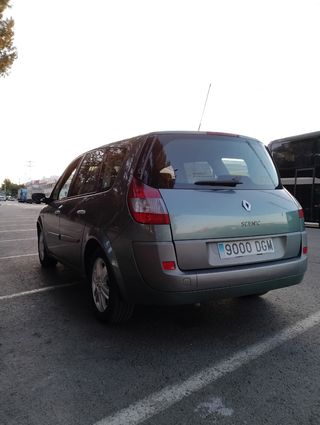Renault Grand Scenic 2005