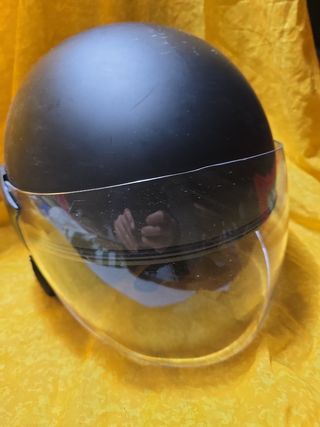 Casco moto nero opaco
