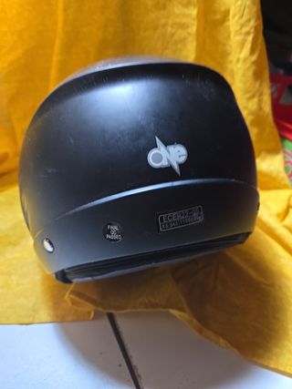 Casco moto nero opaco