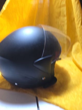 Casco moto nero opaco