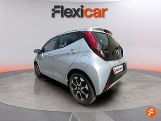 Toyota Aygo 1.0 70 x-wave