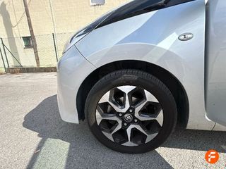 Toyota Aygo 1.0 70 x-wave