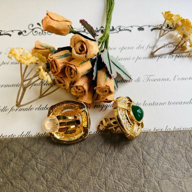 Orecchini clip onice verde