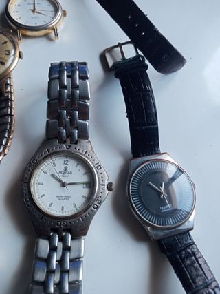 10 Relojes - Variados modelos