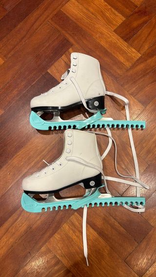 Patines, patinaje hielo artístico talla 32