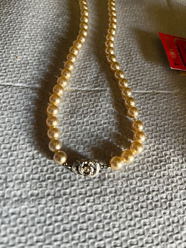 Collana di perle beige Majorica