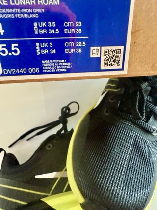 Zapatillas Nike Lunar Roam, talla 36.