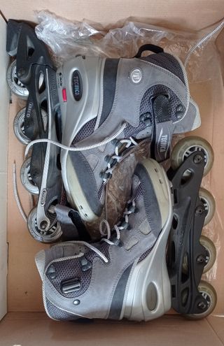 Pattini roller in linea da donna TECNICA
