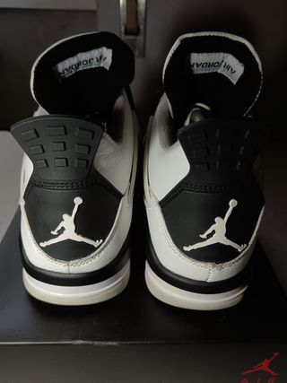 Nike Air Jordan 4 Military Black - 42