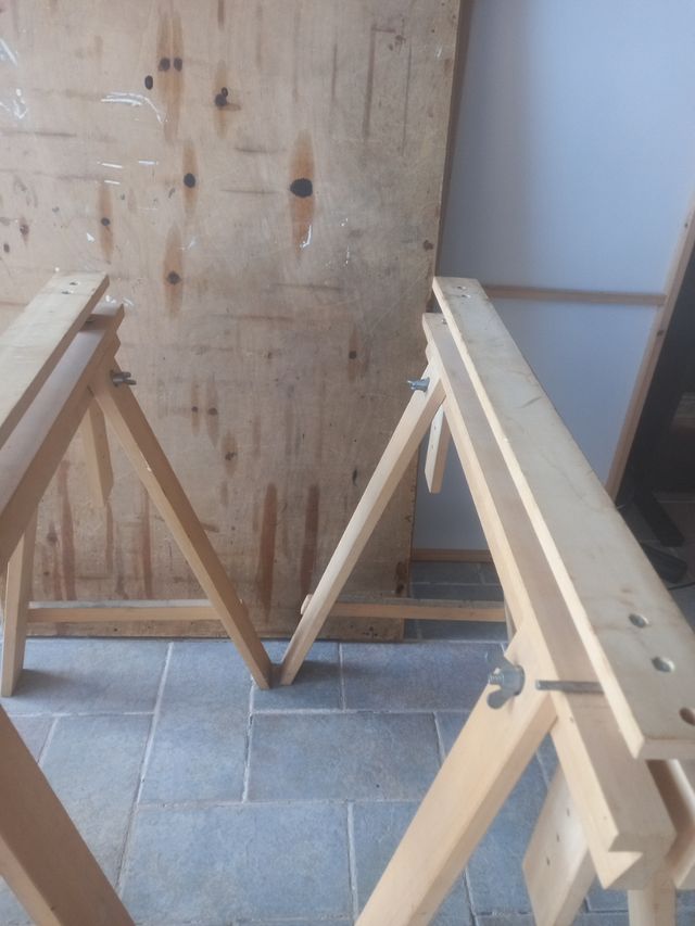 Mesa de madera altura regulable/inclinable