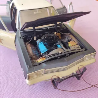 1/18 Blues Brothers Dodge Monaco ERTL RC2