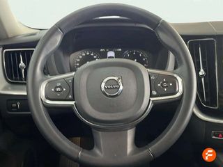 Volvo XC60 2.0 T4 Business Plus Auto