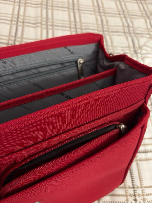 Borsa Coveri World rossa
