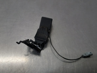 ENGANCHE CINTURON TRASERO DERECHO RENAULT MEGANE