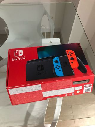 Nintendo Switch 2019 +SD 64gb