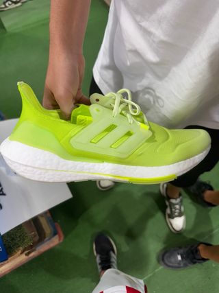 Zapatillas Adidas Ultraboost amarillas