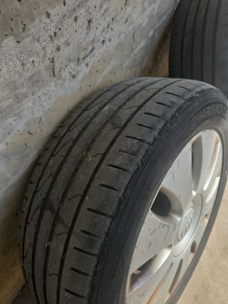 Llantas Audi A3 A4 16" 5x112 con gomas usadas 
