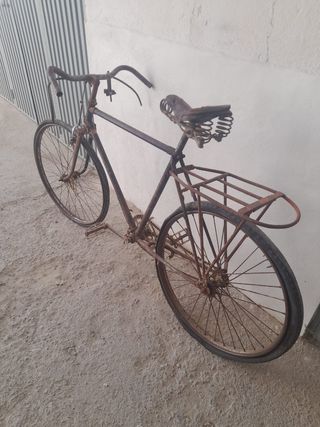 Bicicleta antigua 