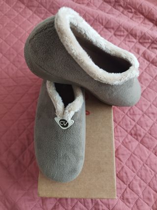 Zapatillas casa mujer - grises