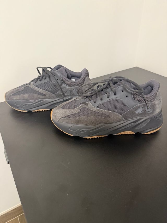 Adidas Yeezy 700 - Zapatillas Negras