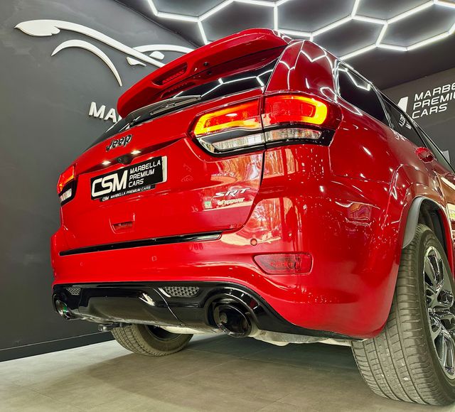 Jeep GRAND CHEROKEE SRT 6.4 V8 Hemi 468cv 24.600km