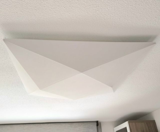 Lámpara techo blanca - Diseño geométrico