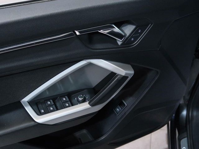 Audi Q3 2.0 TDI 150CV DSG SLINE