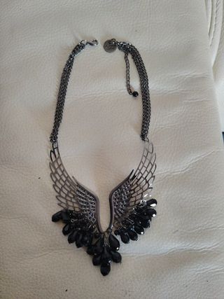 Collar Denny Rose - Alas negras
