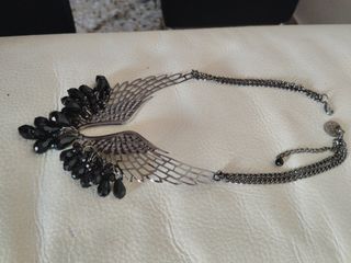 Collar Denny Rose - Alas negras