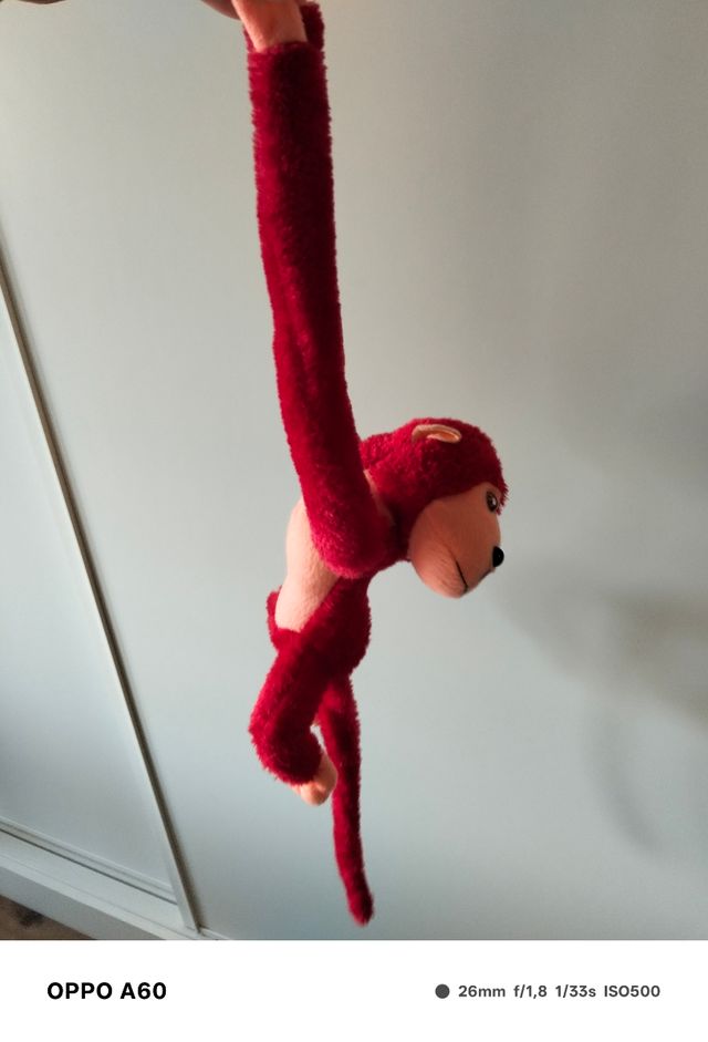 Mono rojo peluche - Juguete