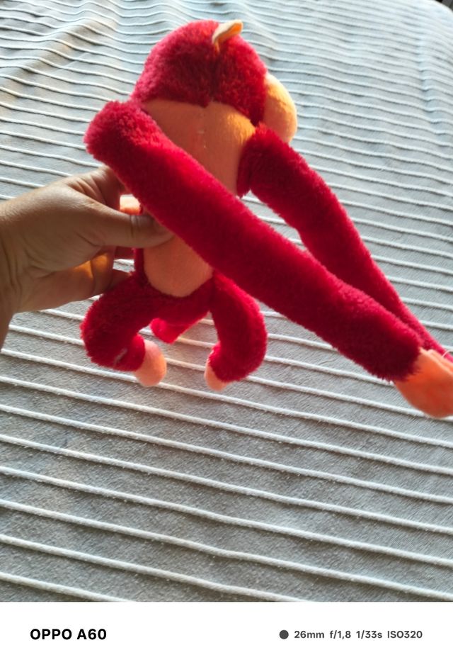 Mono rojo peluche - Juguete