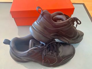 Zapatillas  Defy All Day Nike negras