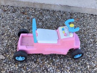 Macchinina bimbi Little Tikes