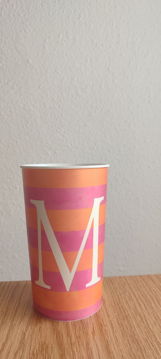 Vaso personalizado con M