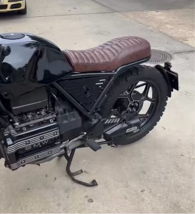 2 Ruedas tacos Café Racer/Scrambler