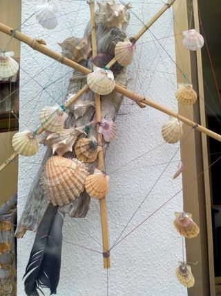 Mobile conchiglie e bamboo
