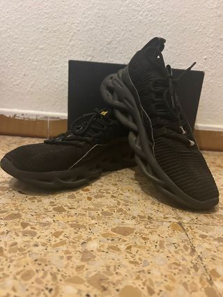 Zapatillas deportivas negras