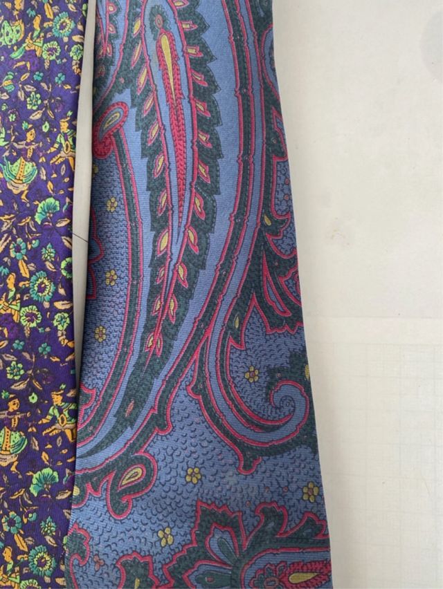 2 Cravatte Ferragamo vintage