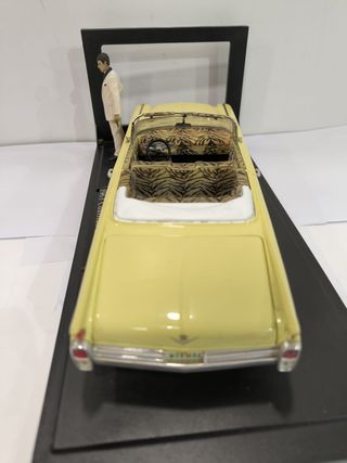 Cadillac 62 1963 - 1:18 Escala