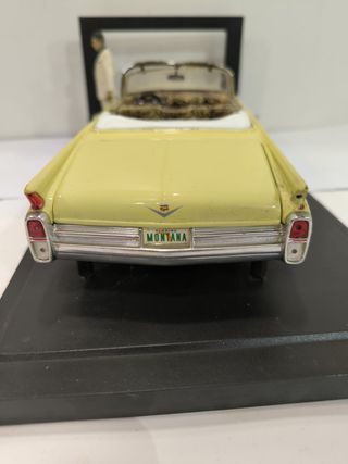 Cadillac 62 1963 - 1:18 Escala