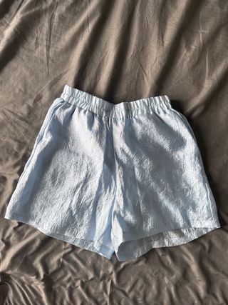 Shorts estivi azzurri a vita alta